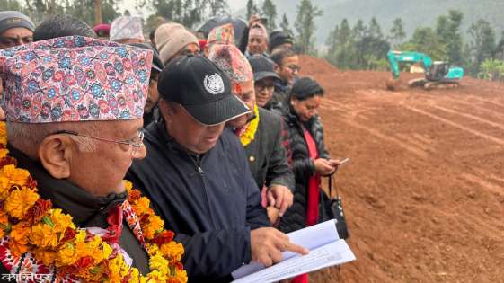 मुलुकको समृद्धिका लागि दैलेखमा पेट्रोलियम उत्खननको विकल्प छैन : अध्यक्ष ओली